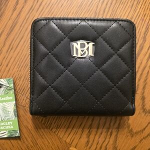 NWT Badgley Mischka Vegan Leather Quilted Wallet